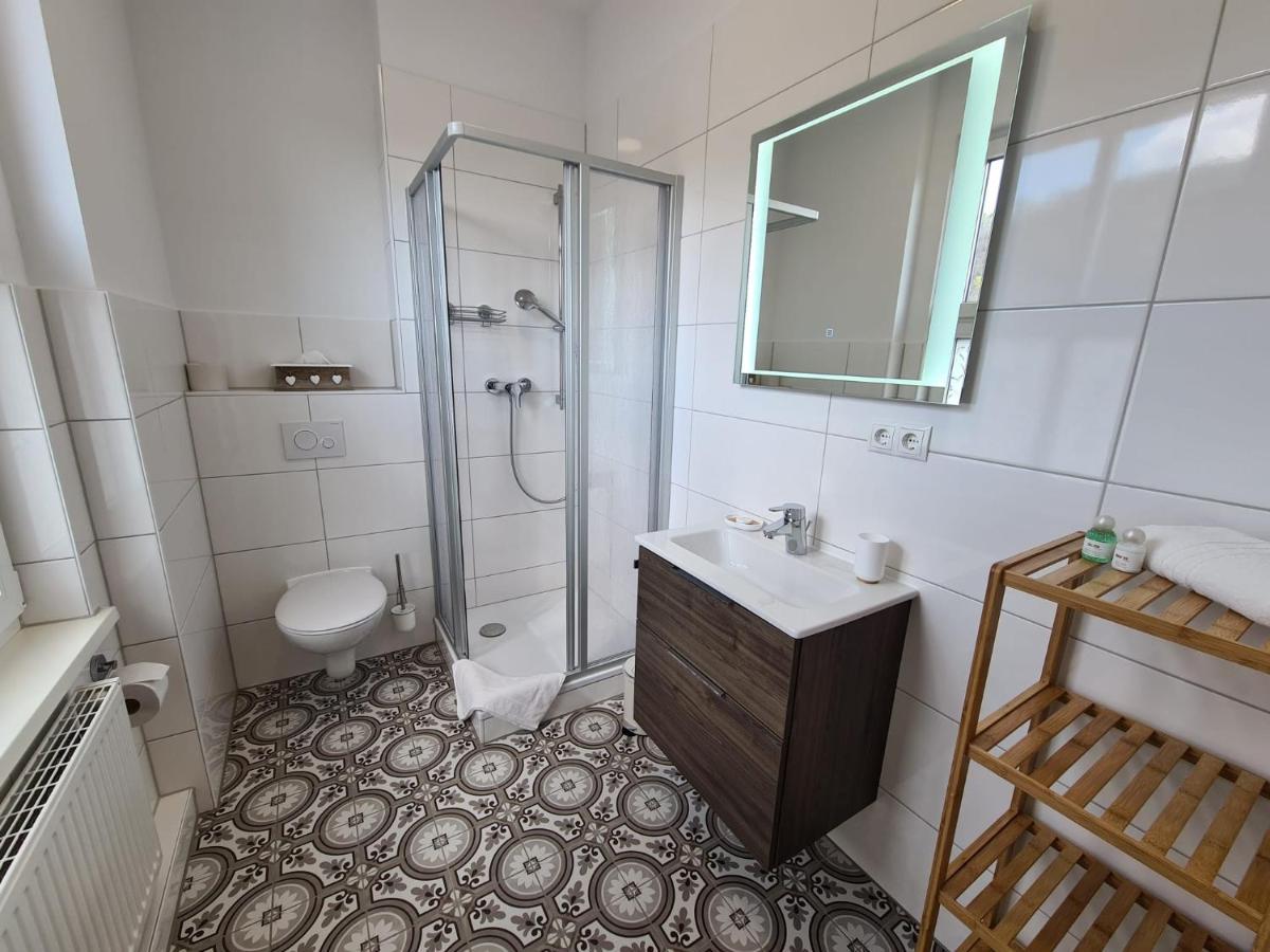 Hotel Gleis 3Viertel Ена Экстерьер фото