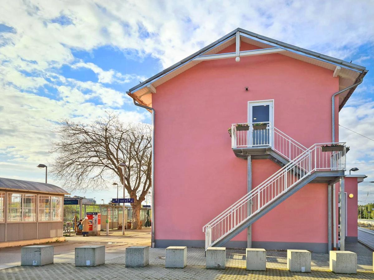 Hotel Gleis 3Viertel Ена Экстерьер фото